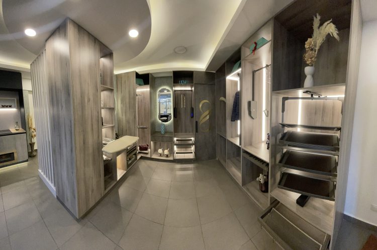 showroom accesorios muebles